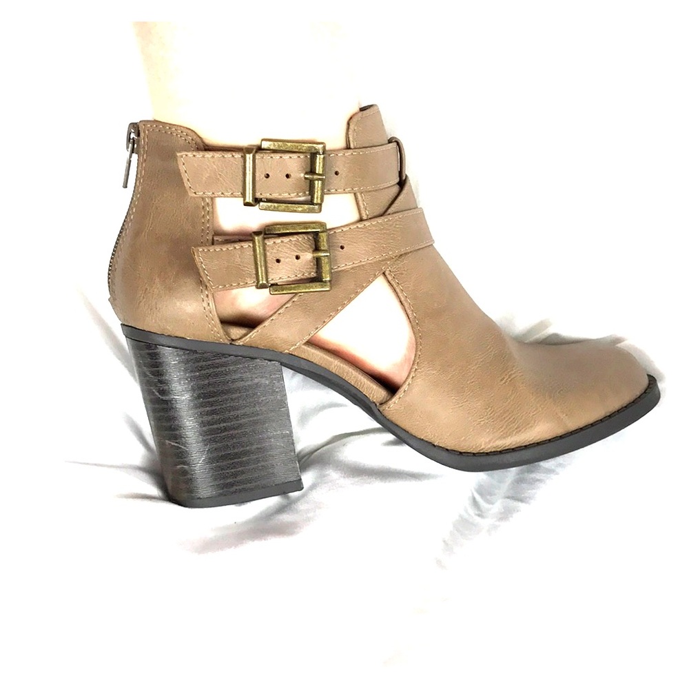 Tan Soda Booties